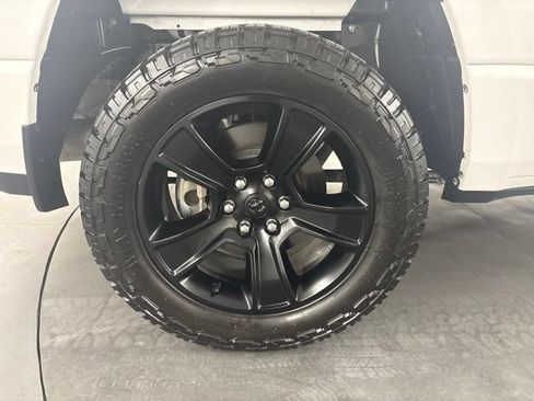 Used 2023 RAM 1500 Big Horn AWD/4WD image 11