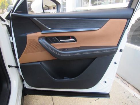 Used 2024 MAZDA CX-90 3.3 Turbo S w/ Premium Plus image 19