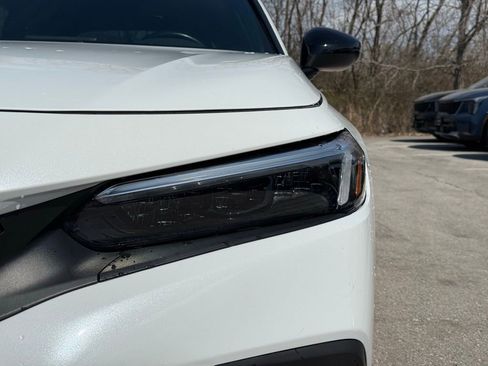 Used 2023 Honda Civic Sport image 4