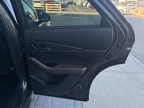 Used 2025 MAZDA CX-30 AWD 2.5 S w/ Premium Package image 11