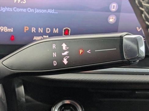 Used 2024 Buick Envision Preferred image 12