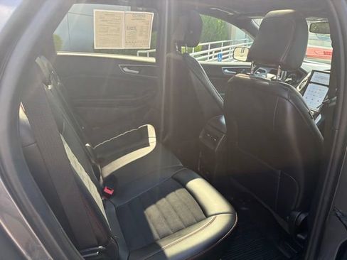 Used 2024 Ford Edge ST-Line w/ Class II Trailer Tow Package AWD/4WD image 14