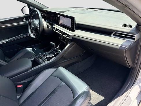 Used 2022 Kia K5 GT-Line FWD image 12