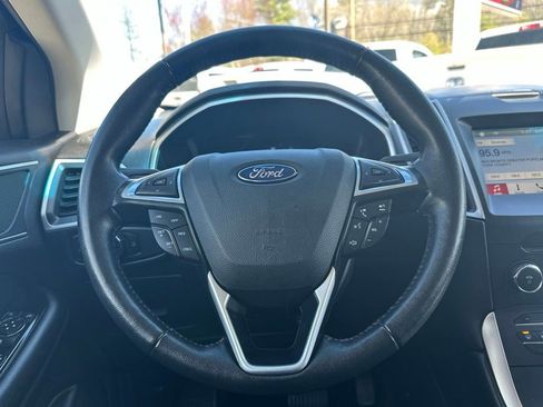 Used 2016 Ford Edge SEL w/ Equipment Group 201A AWD/4WD image 19