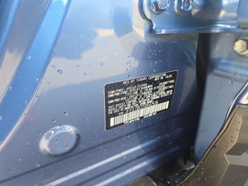 Used 2025 Subaru Forester Premium image 30