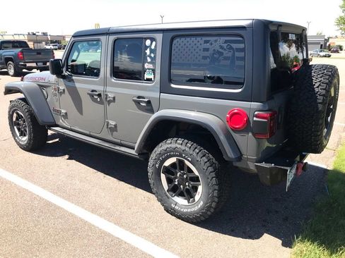 Used 2021 Jeep Wrangler Unlimited Rubicon w/ Dual Top Group AWD/4WD image 2