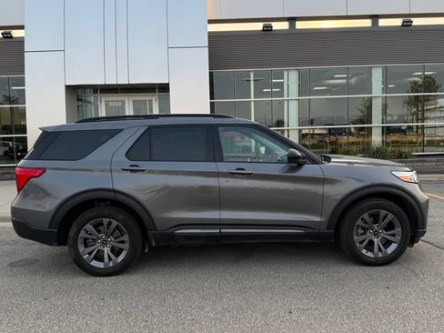 Certified 2023 Ford Explorer XLT w/ Equipment Group 202A AWD/4WD image 36