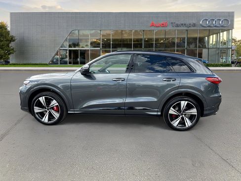 New 2026 Audi SQ5 Premium Plus AWD/4WD image 6