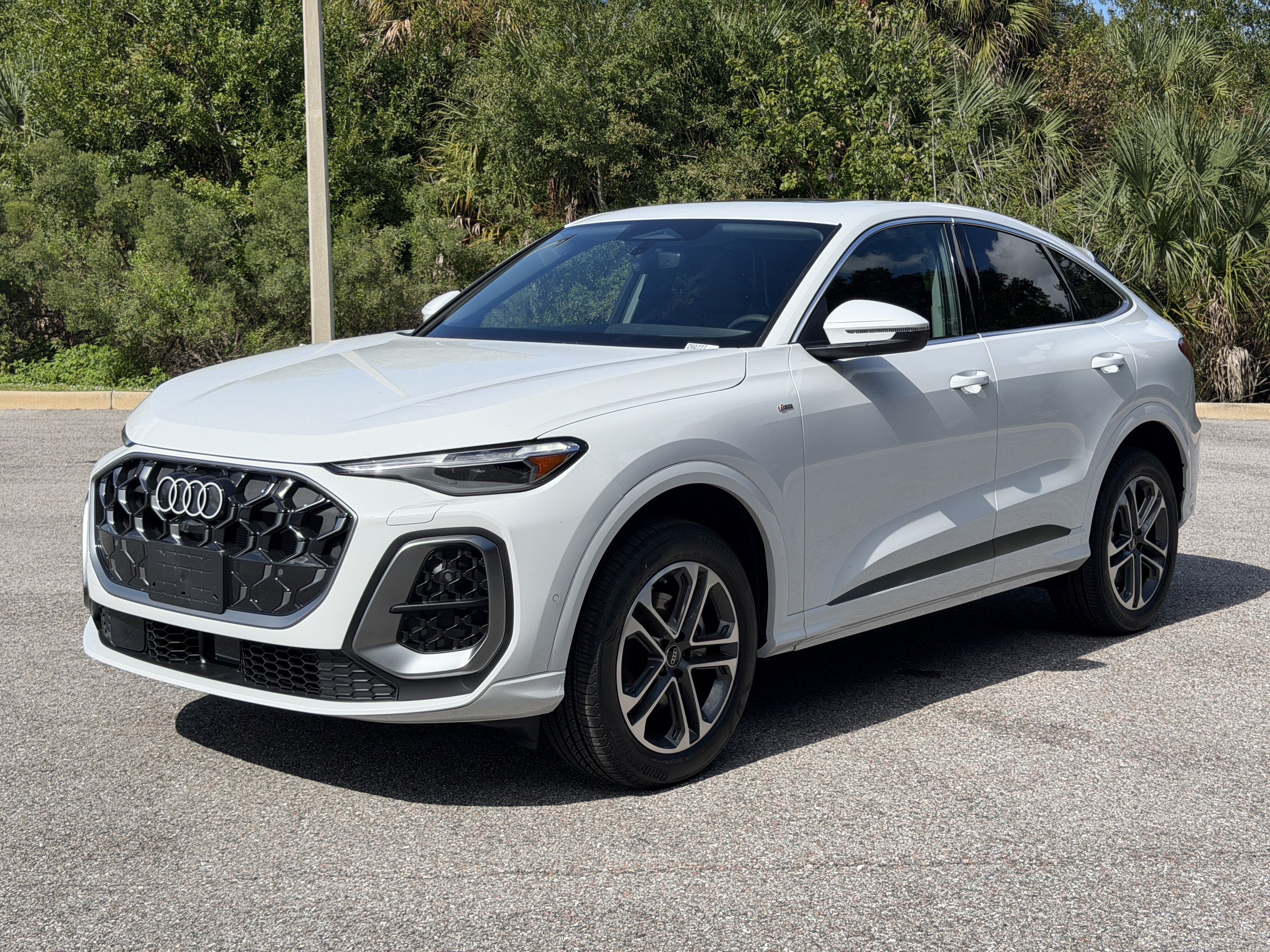 New 2026 Audi Q5 Premium Plus AWD/4WD image 3