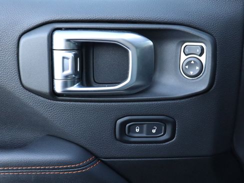 Used 2023 Jeep Gladiator Mojave w/ LED Lighting Group image 18