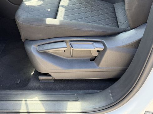 Used 2019 Volkswagen Atlas S FWD image 11