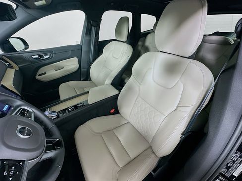 Used 2026 Volvo XC60 B5 Plus w/ Protection Package Premier AWD/4WD image 34