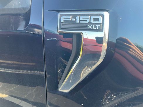 Used 2021 Ford F150 XLT w/ Equipment Group 302A High AWD/4WD image 4