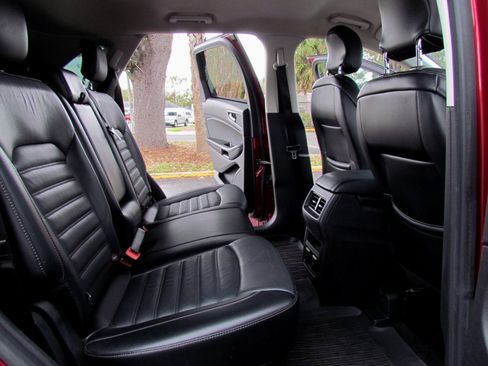 Used 2017 Ford Edge SEL w/ Equipment Group 201A image 25