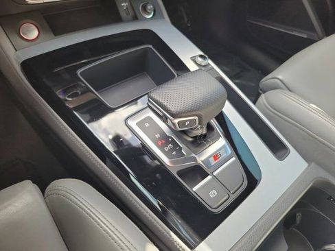 Used 2021 Audi SQ5 Premium Plus w/ Premium Plus Package AWD/4WD image 31