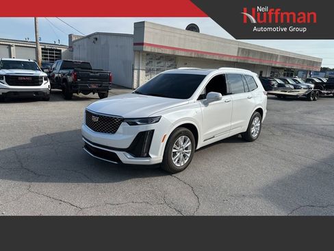 Used 2024 Cadillac XT6 Luxury w/ LPO, Floor Liner Package FWD image 1