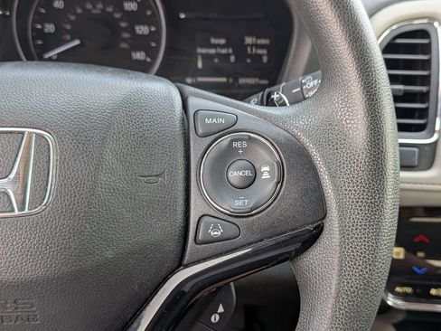 Used 2022 Honda HR-V EX image 23