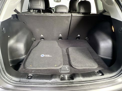 Used 2022 Jeep Compass Latitude image 23