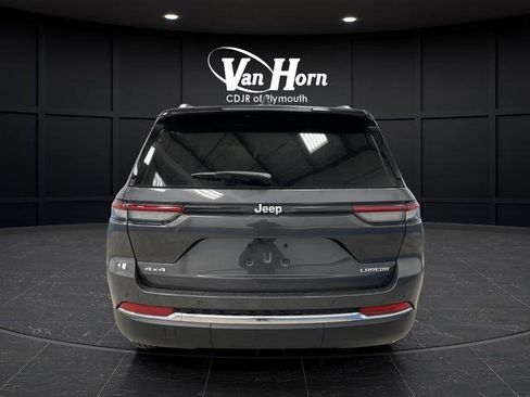 New 2025 Jeep Grand Cherokee Laredo X w/ Trailer Tow Package image 12