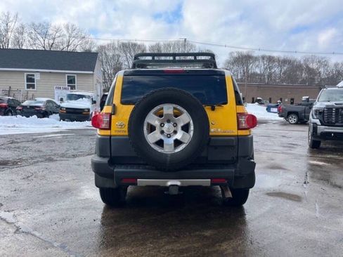 Used 2007 Toyota FJ Cruiser 4WD image 8
