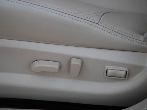 Used 2011 Nissan Altima 2.5 SL w/ 2.5SL Pkg FWD image 21