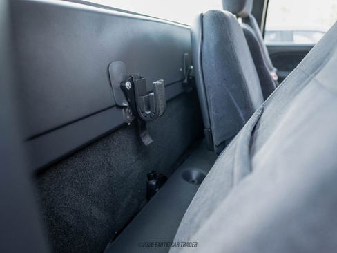 Used 2001 Chevrolet Silverado 3500 LS w/ Off-Road Skid Plate Pkg image 58