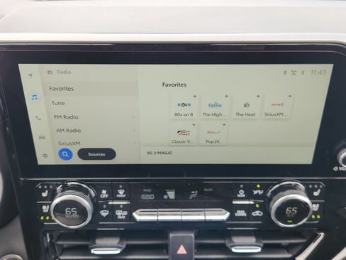 New 2026 Toyota Highlander Limited AWD/4WD image 18