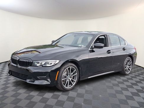 Used 2019 BMW 330i xDrive Sedan w/ Driving Assistance Package AWD/4WD image 1