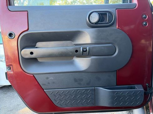 Used 2007 Jeep Wrangler Unlimited X image 20