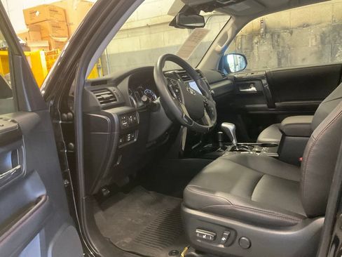 Used 2023 Toyota 4Runner TRD Off-Road Premium w/ Off Road Premium Plus Package AWD/4WD image 12