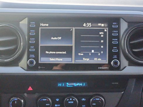 Used 2023 Toyota Tacoma TRD Off-Road image 17