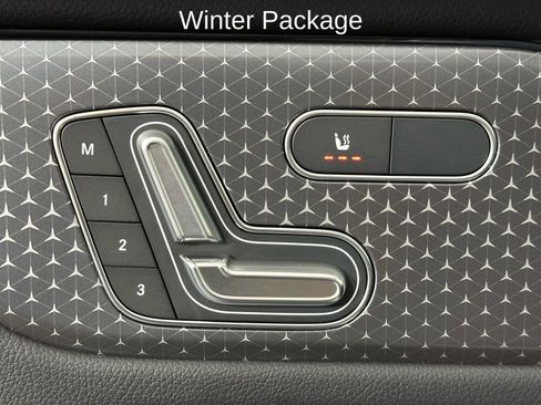 Used 2026 Mercedes-Benz GLB 250 4MATIC image 6