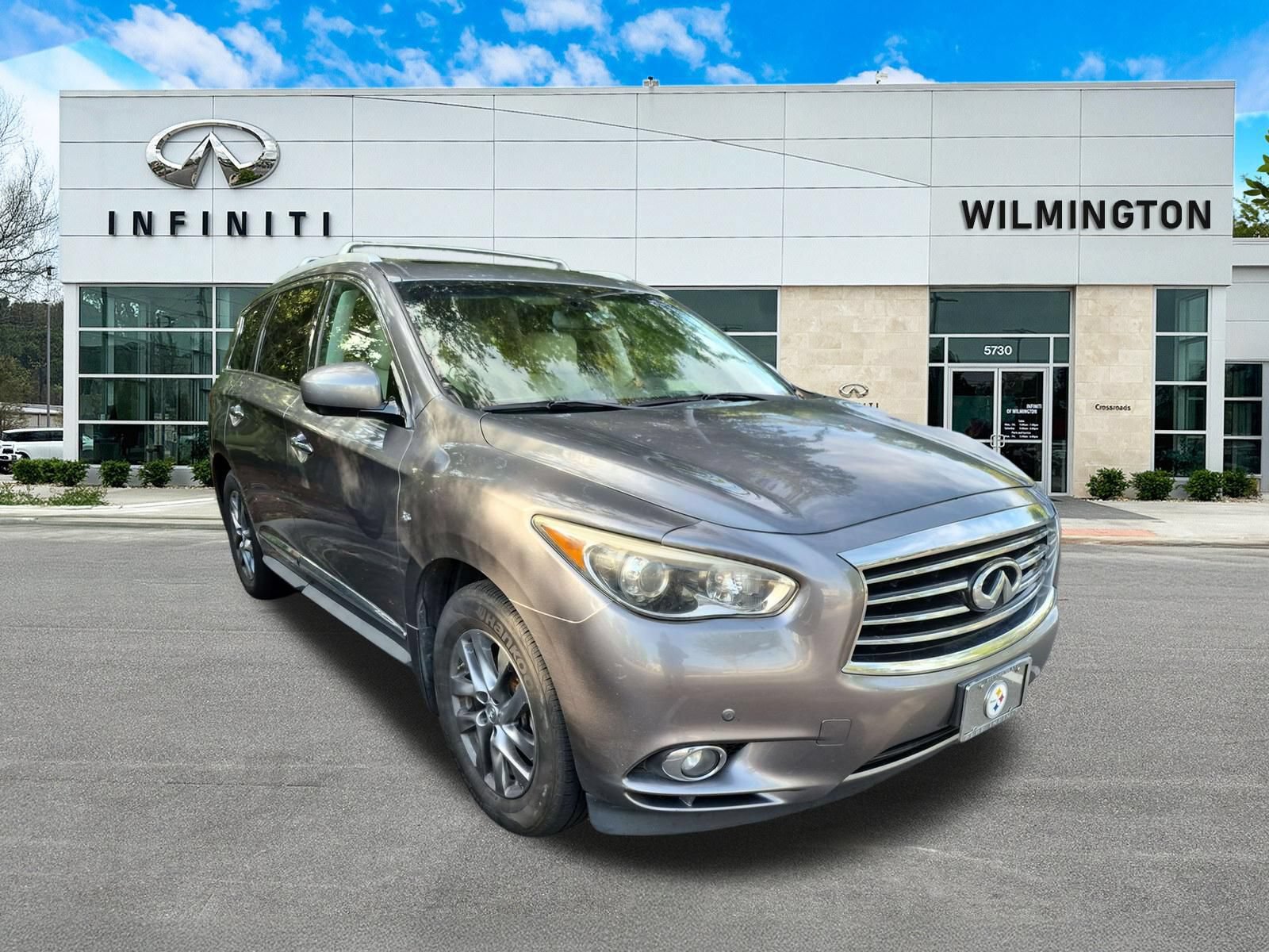 Used 2015 INFINITI QX60 Luxe w/ Premium Plus Package AWD/4WD image 1
