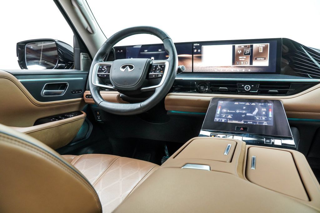 Used 2025 INFINITI QX80 Sensory AWD/4WD image 27