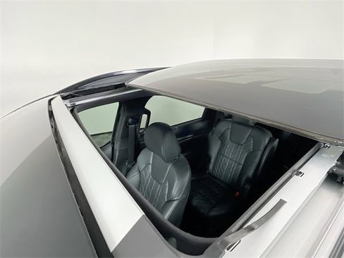 Used 2025 Kia Telluride SX Prestige X-Line image 24