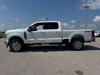 New 2026 Ford F250 Lariat w/ Chrome Package AWD/4WD video 3