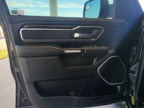 Used 2022 RAM 1500 Laramie AWD/4WD image 13