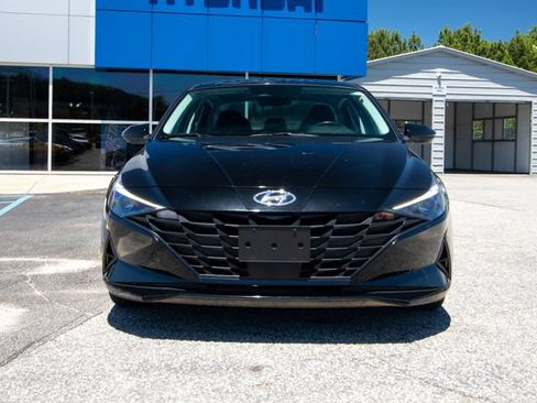 Used 2023 Hyundai Elantra SEL w/ Convenience Package FWD image 16