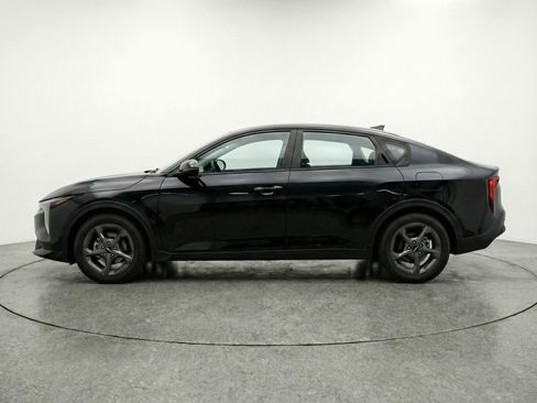 Used 2025 Kia K4 LXS image 5