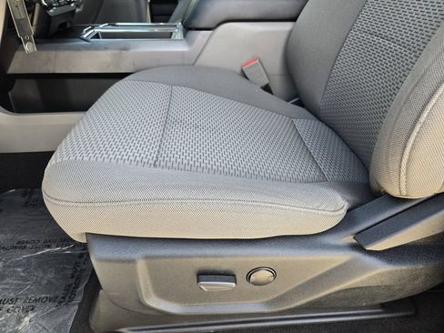 Used 2019 Ford F150 XLT w/ Equipment Group 301A Mid RWD image 26