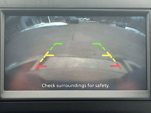 Used 2020 Nissan Frontier SV image 18