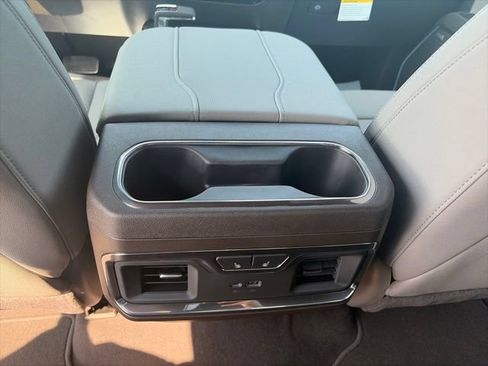 New 2026 GMC Sierra 1500 SLT w/ SLT Premium Plus Package AWD/4WD image 13