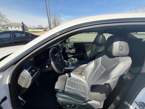 Used 2024 BMW M240i xDrive Coupe w/ Premium Package image 11