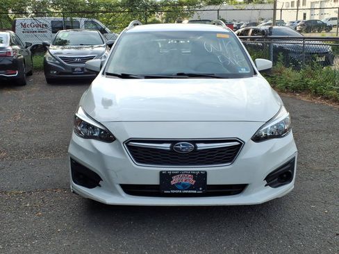 Used 2018 Subaru Impreza 2.0i Premium AWD/4WD image 2