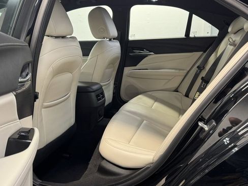 Used 2022 Cadillac CT4 Luxury image 28