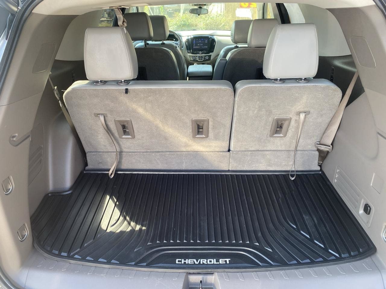 Used 2020 Chevrolet Traverse LT AWD/4WD image 8