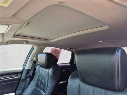 Used 2021 Honda Accord Touring image 15