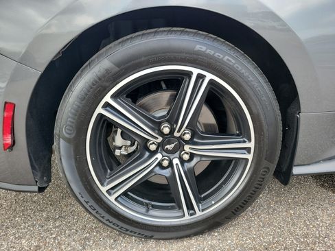 Used 2025 Ford Mustang Premium RWD image 24
