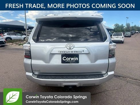 Used 2019 Toyota 4Runner 4WD image 7