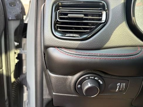 Used 2024 Dodge Durango R/T image 18